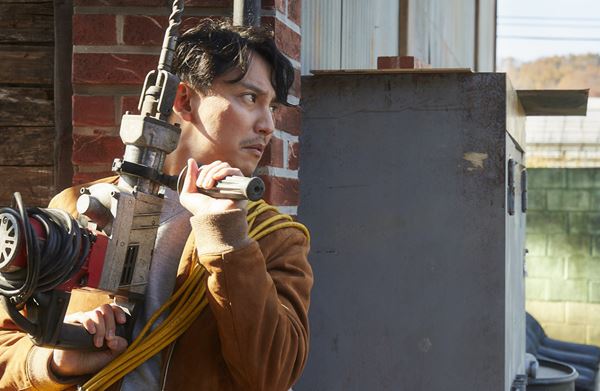 (C)2019 Megabox JoongAng Plus M & Cinezoo, Oscar 10studio, all right