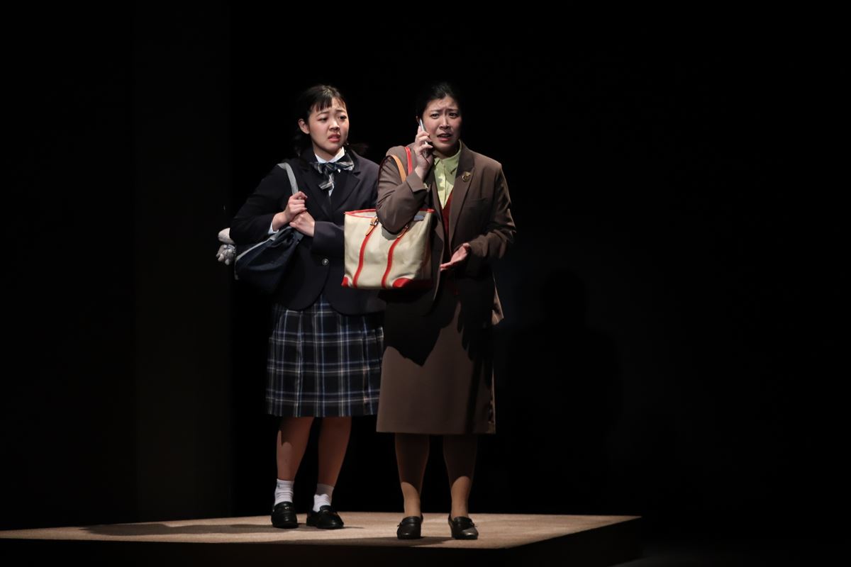 劇団民藝『やさしい猫』より