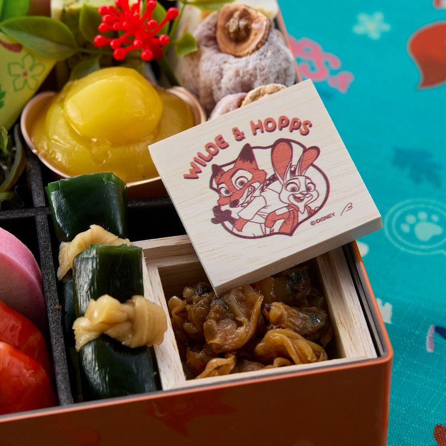 必見】2027年版「ディズニーおせち」が神内容！豪華グッズ付き