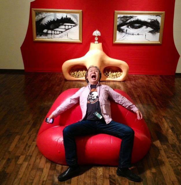 イソガイマサト